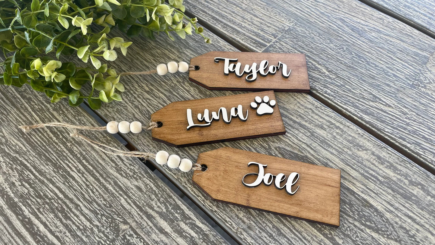 Wood Gift Tag, Custom Christmas Tag, Personalized Stocking Tag, Handmade Gift Tags, Wooden Name Tags, Employee Gift Tag