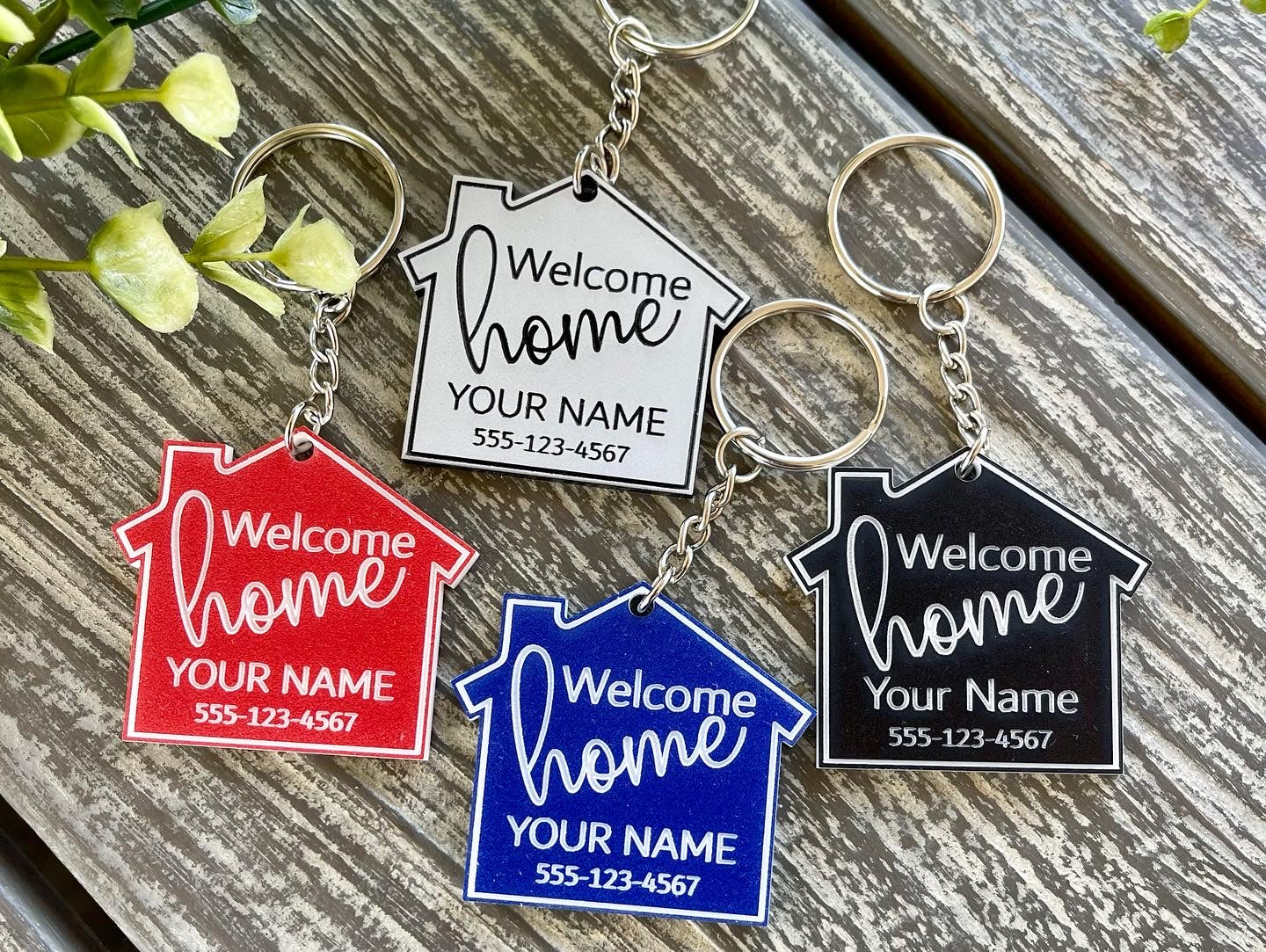 Saltyapplesdesigns Customized Realtor Acrylic Keychain 5 / White